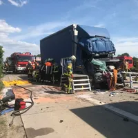 vu_lkw_8518.jpg